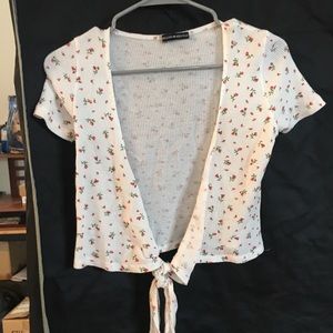 Brandy Melville flower crop tie top